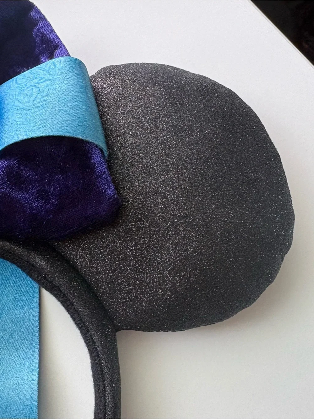 Minnie Mouse Disney ears headband Tokyo Disney